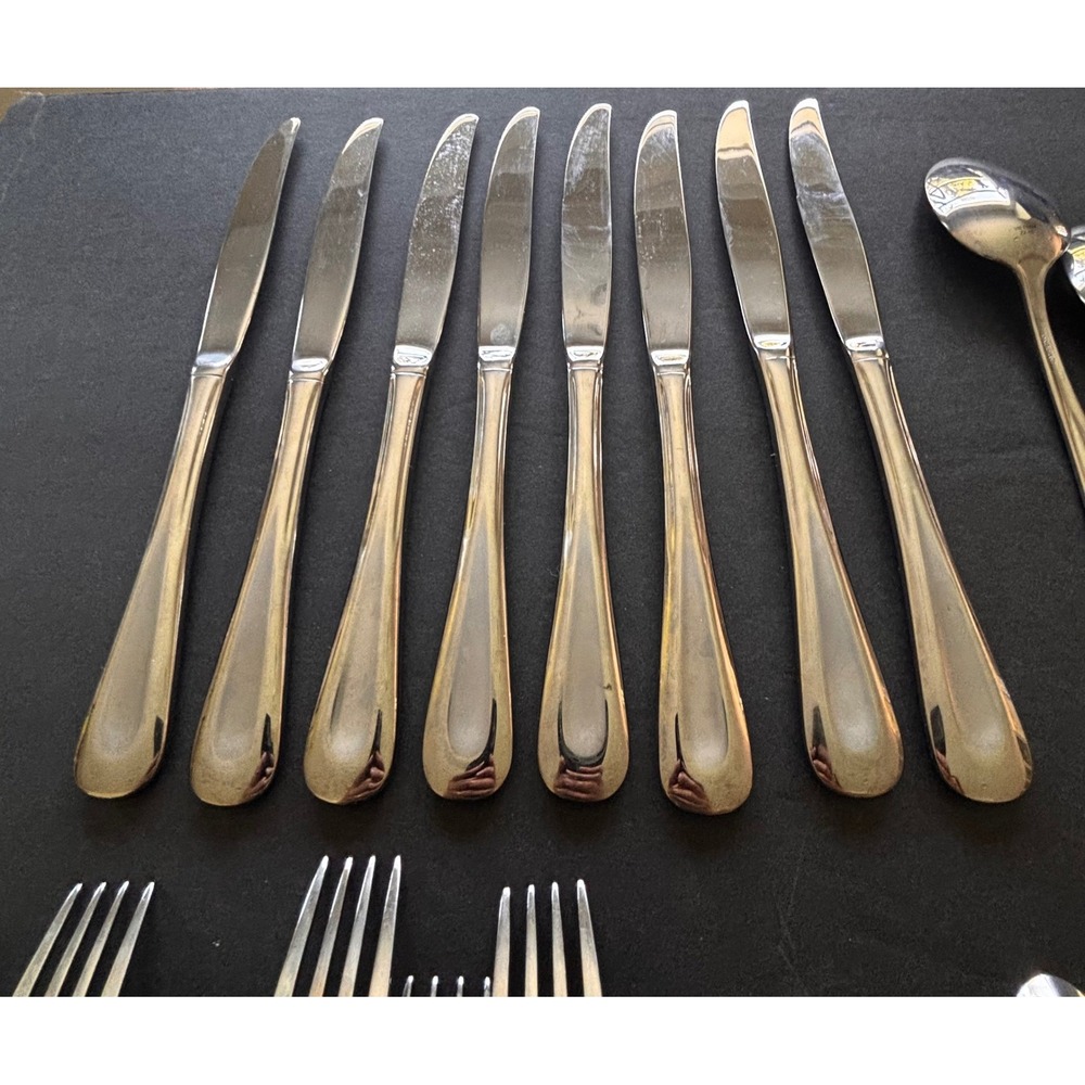 Oneida Stainless Flatware SATIN SAND DUNE 40 Pc Service for 8 Excellent - Picture 14 of 16
